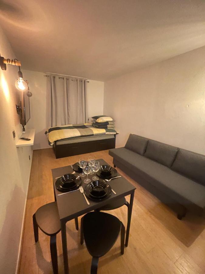 T2D Apartment - Suite Ur Proche Disneyland Paris Бюссі-Сен-Жорж Екстер'єр фото